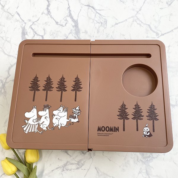 スマホを立てられるスタンド