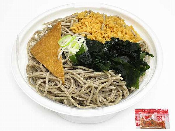 石臼挽きそば粉の三種盛り二八そば