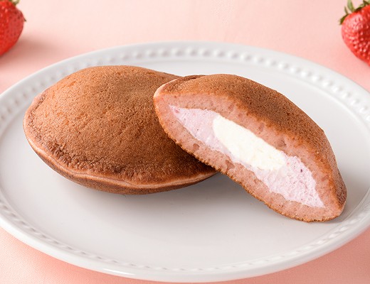Uchi Café×ICHIBIKO　どらもっち　苺＆ホワイトチョコ