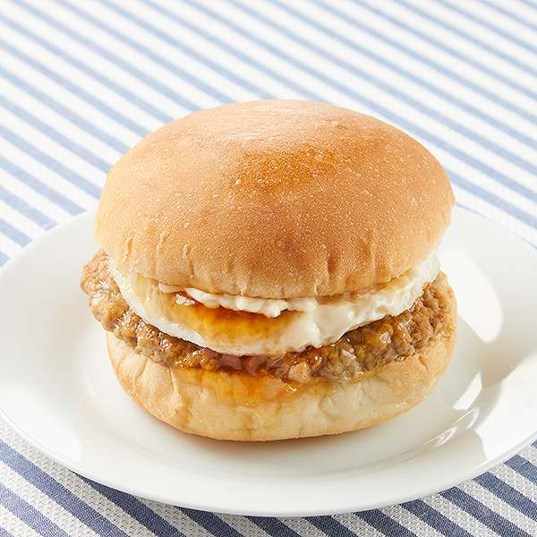 とろーりオムレツのてりやきバーガー