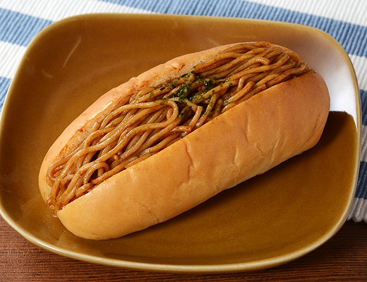 こだわりの焼きそばパン