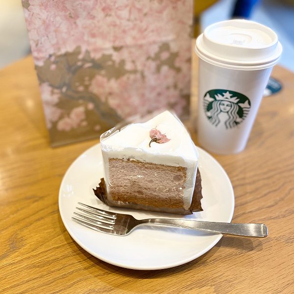 桜シフォンケーキ