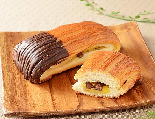 バター香るパンスイス　チョコ＆カスタード