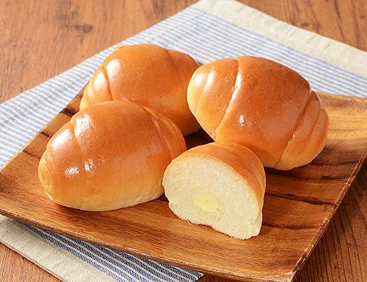 国産小麦のマーガリン入りバターロール　4個入