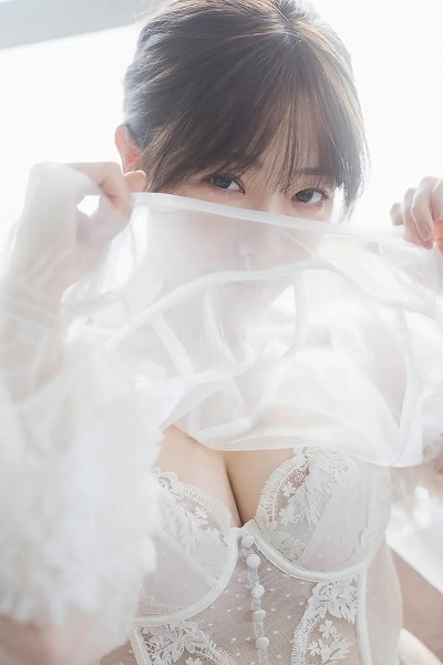 プロフィール