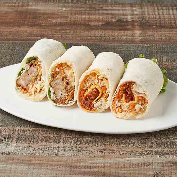 トルティーヤ　タルタルチキンとタコス風ミート