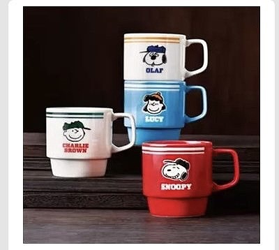 SNOOPY　スタッキングマグ　4PC　レンジ・食洗機可