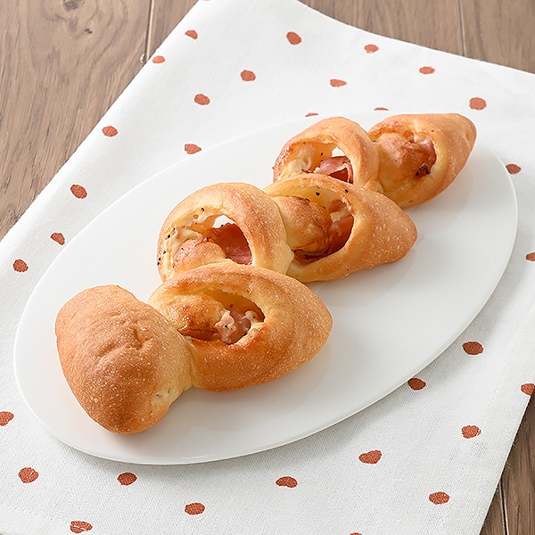 ベーコンエピ(ブラックペッパー)