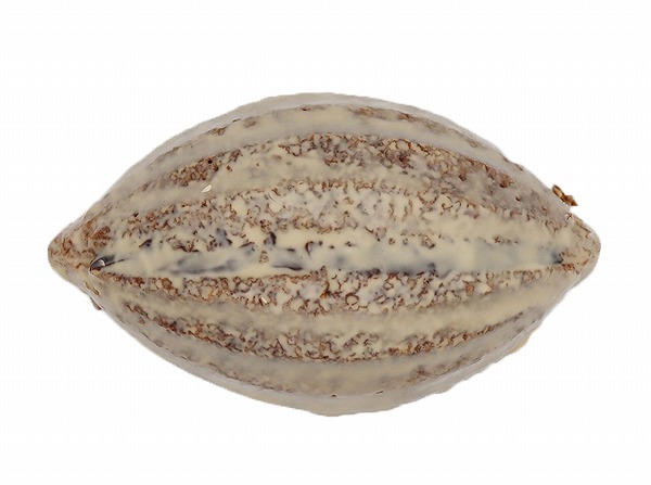 ７Ｐ　ナッツ香る　チョコケーキ