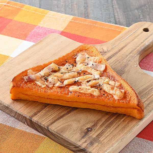 ベーコンピザフレンチトースト