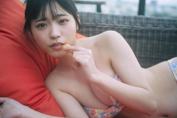 『僕が見たかった青空 金澤亜美ファースト写真集(仮)』