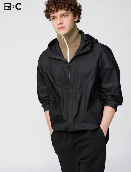 ライトウェイトパーカ