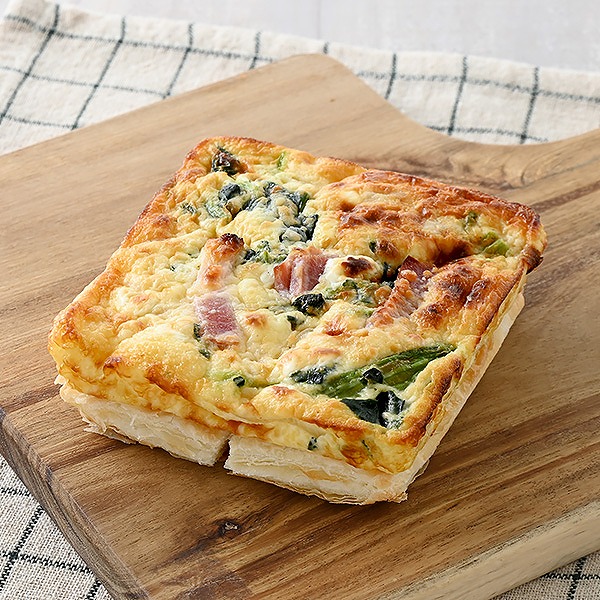 【関東の一部】ほうれん草とベーコンのキッシュ風