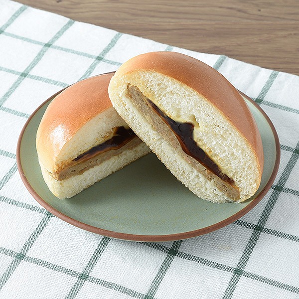 どかっと満足パン（テリマヨハンバーグ）