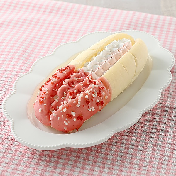 ダブルホイップサンド（いちご&ミルク）