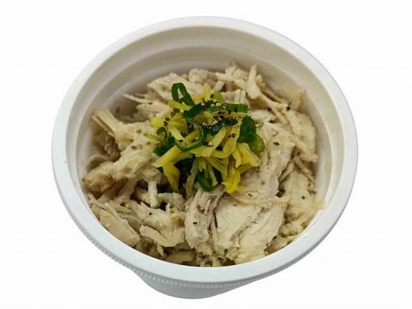 たんぱく質が摂れる　参鶏湯（サムゲタン）