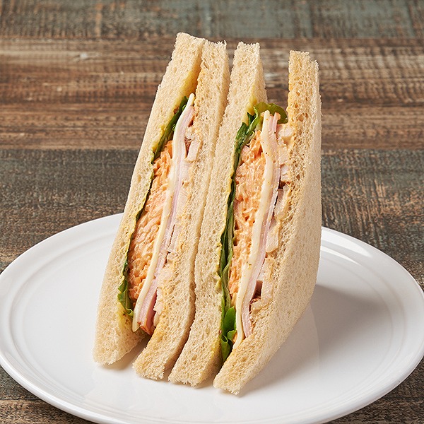 【東北・関東】全粒粉サンド　ローストチキンとハム