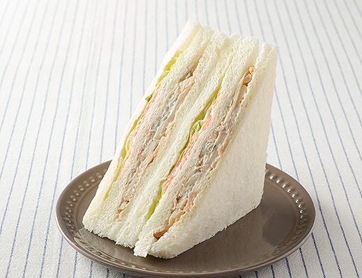 チキンと根菜サンド