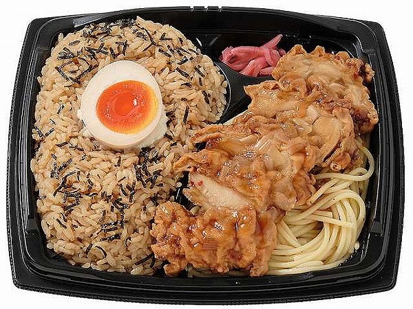 半熟煮玉子めしと油淋鶏