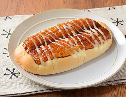 素朴なてりやきマヨネーズパン