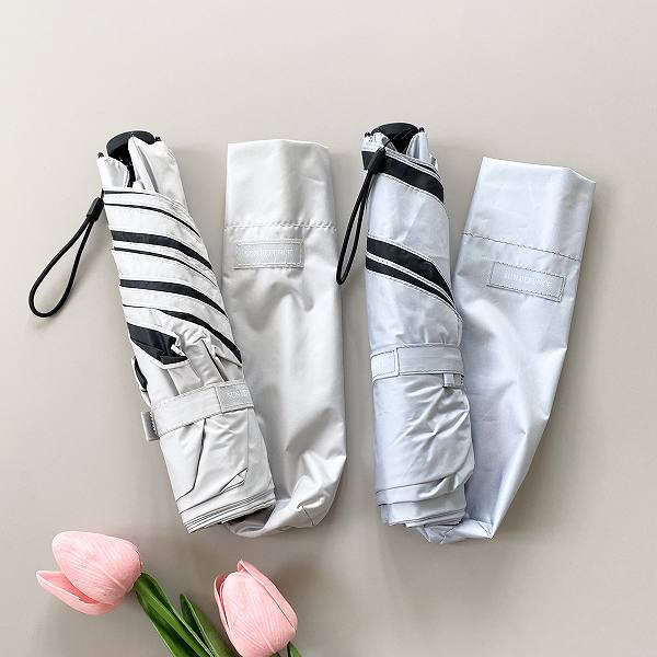 カラー