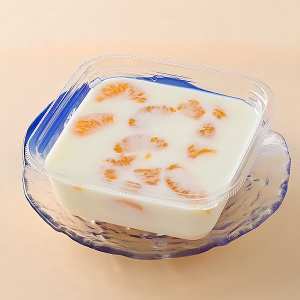 大きな牛乳寒天(みかん入り)