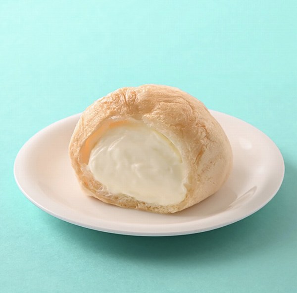 もちむにシュー(ミルククリーム)