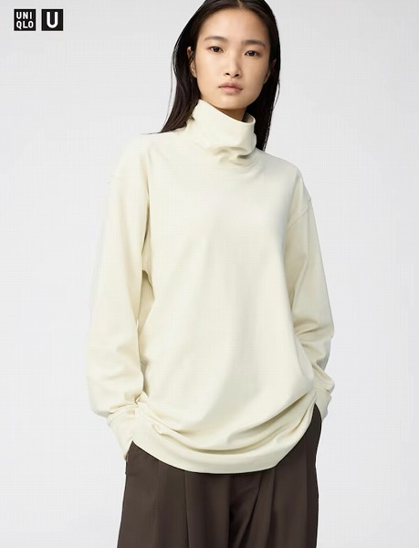 タートルネックロングT