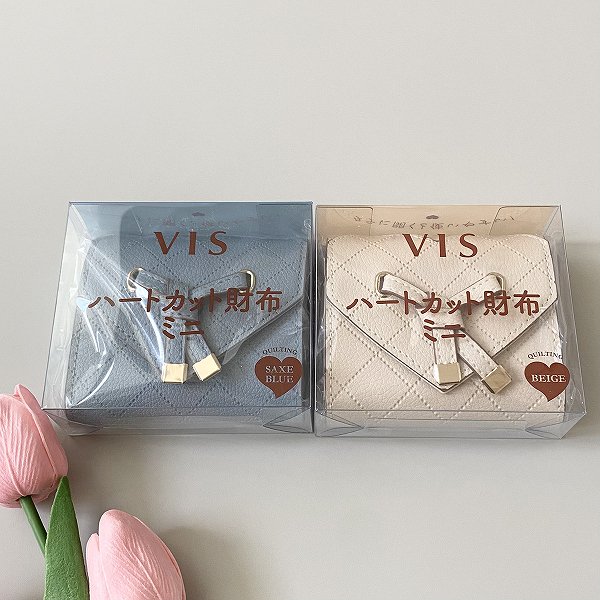 『VIS ハートカット財布ミニ QUILTING SAXE BLUE/QUILTING BEIGE』