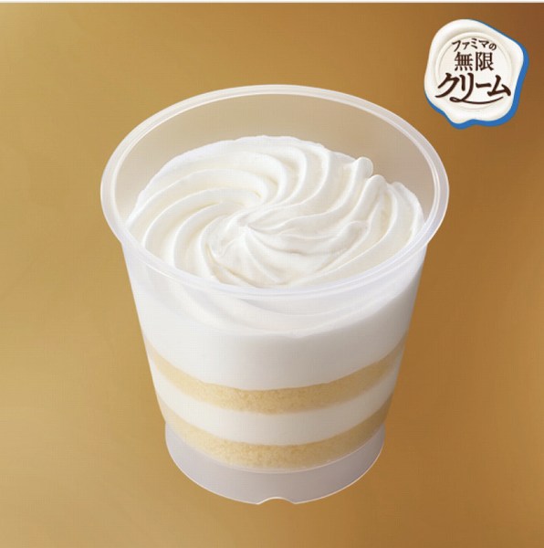 ほぼクリームのケーキ