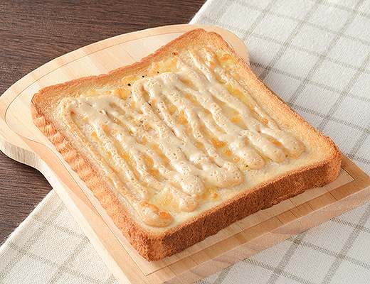 得パン　素朴な醤油マヨチーズトースト